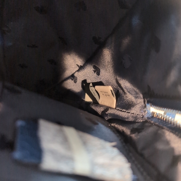 Kate Spade Shore Thing Whale Crossbody Purse NWOT - Picture 11 of 11